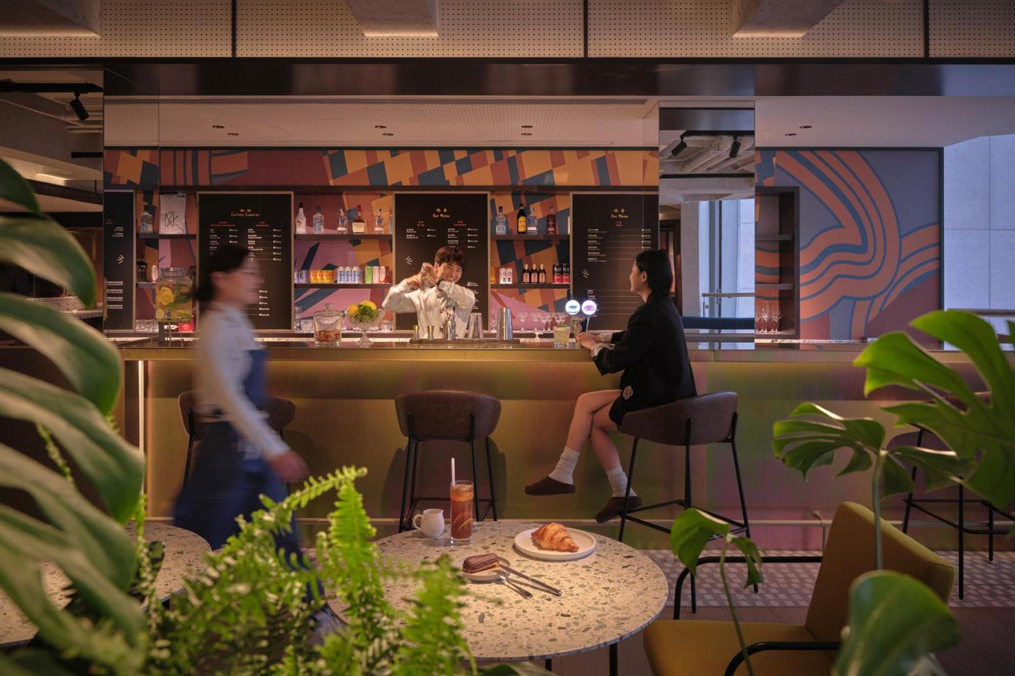Caption By Hyatt Zhongshan Park Шанхай Екстериор снимка